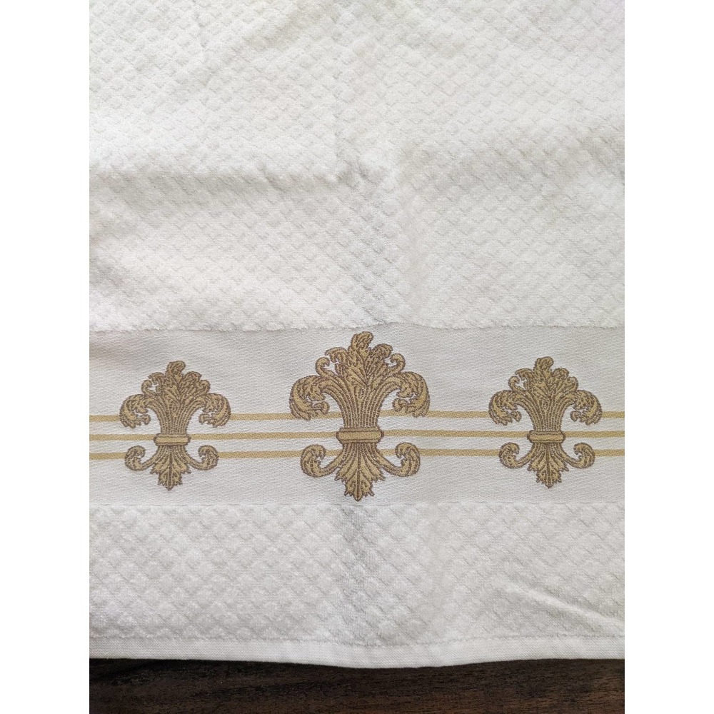 New bacova fleur de LIS embroidery embroidered bath towel classic style